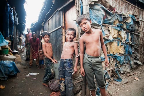 life strong in slums